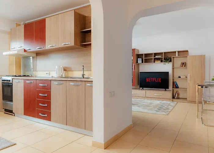 Apartment Close To The House Of Parliament And Old Town